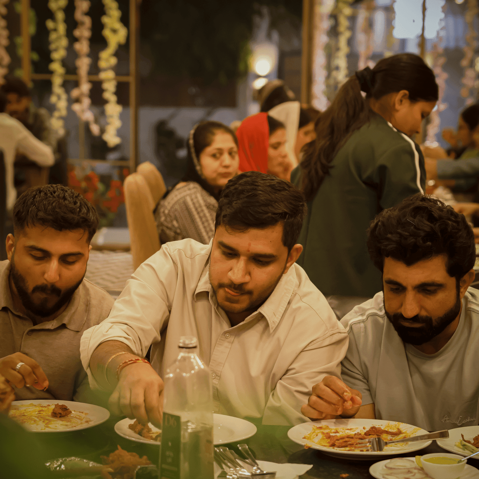 Delhi%206%20kebab%20&%20curries