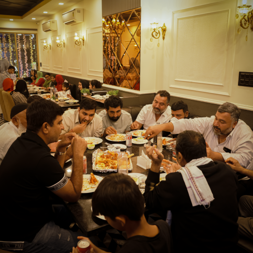 Delhi%206%20kebab%20&%20curries